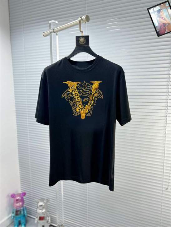 Picture of Versace T Shirts Short _SKUVersaceM-5XL12yn25597